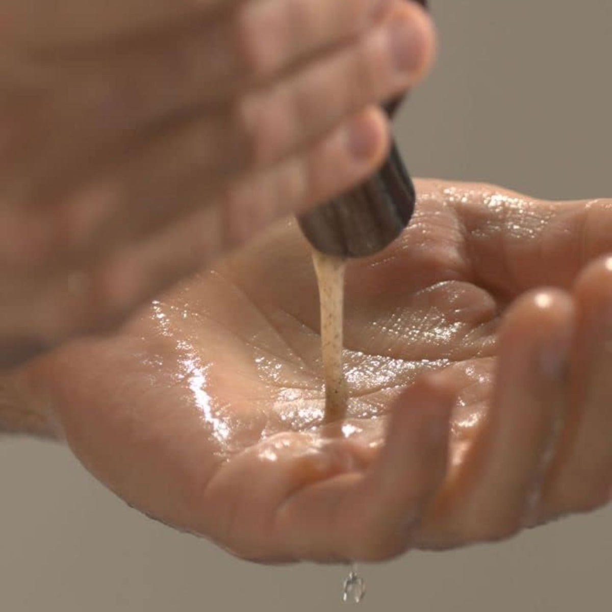 American Crew Detox Shampoo-4