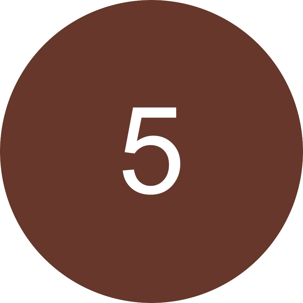 Essence Juicy Bomb Glossy Butter Balm 05 Choco-Lot To Handle-4