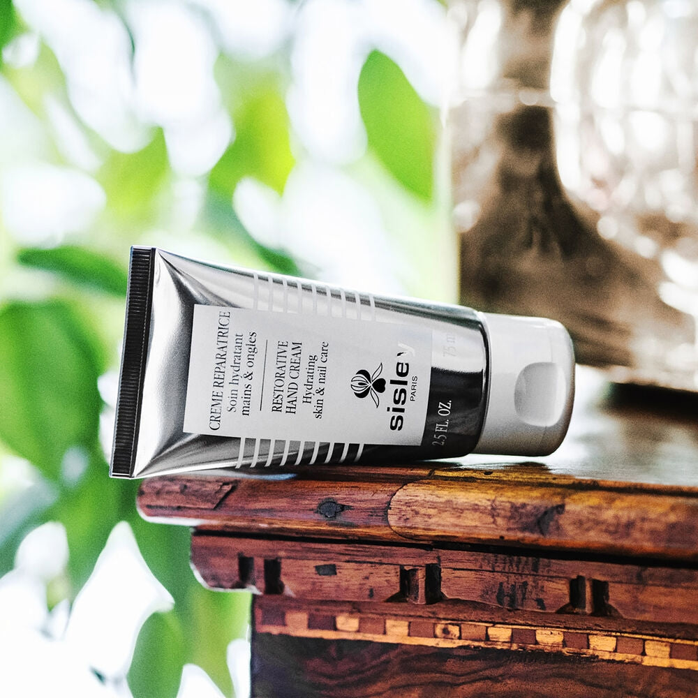 Sisley Crème Réparatrice Mains-4